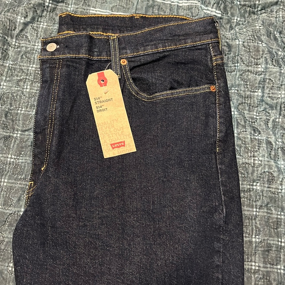 Levi’s 514 Straight Jeans